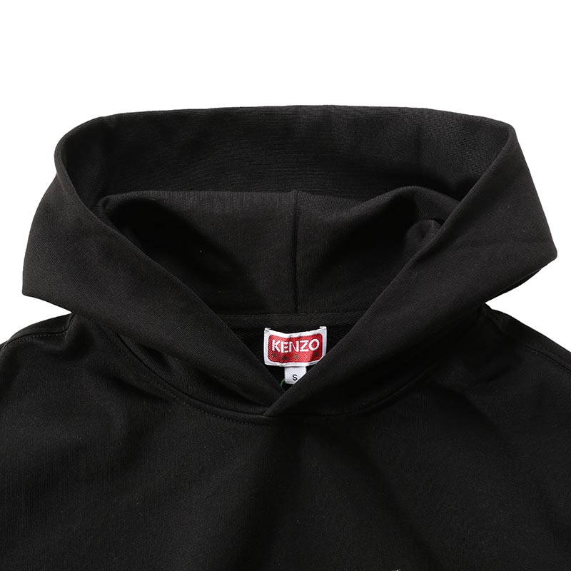 Shop KENZO SS24 黑色字母標誌印花連帽衫。 FD65SW0874MF-99J