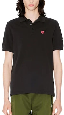 KENZO SS24 슬림 핏 블랙 폴로 셔츠 플로럴 로고 자수. FE65PO5394PU-99J Shop KENZO SS24 슬림 핏 블랙 폴로 셔츠 플로럴 로고 자수. FE65PO5394PU-99J