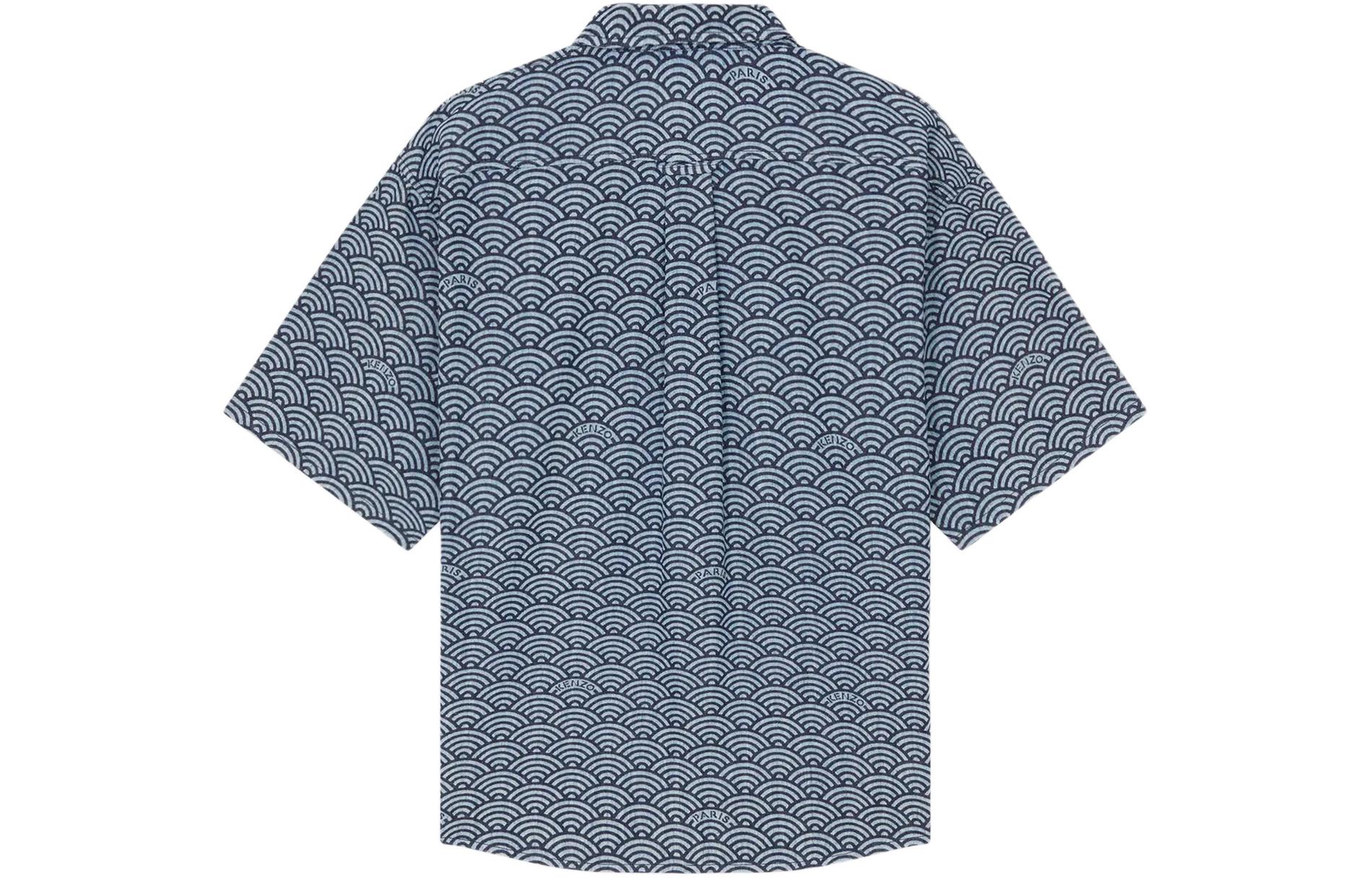 Lookbook KENZO SS24 Baju Denim Lengan Pendek Cetakan Ombak Biru. FE55DC1016L1-DM