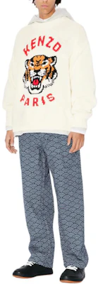 KENZO SS24 Sweater Rajut Logo Harimau Crewneck Unisex Off-White. FE58PU0143LD-02 1