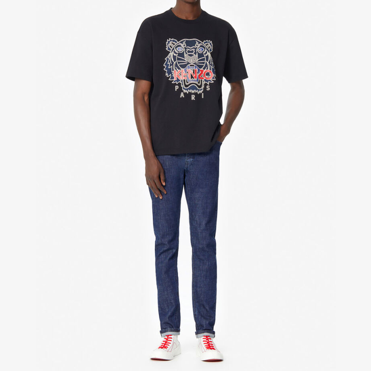 Purchase KENZO Baju-T Lengan Pendek Cetakan Harimau Hitam Kapas. FA5-5TS5114YO-99