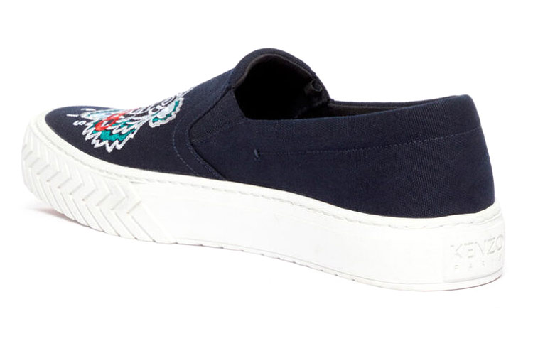 Lookbook Kenzo Tiger K-Skate ''Navy Slip-On'' Baskets Décontractées F965SN200F70