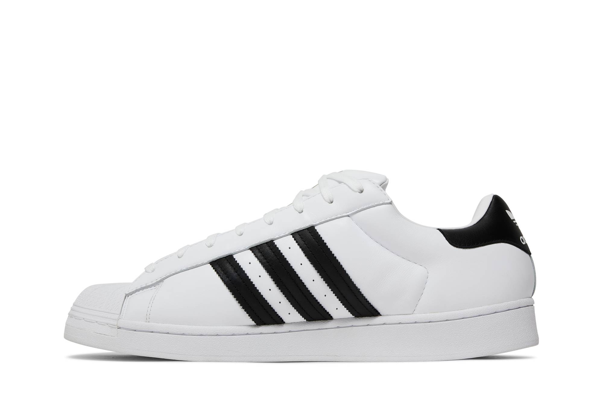 Lookbook 커윈 프로스트 x 아디다스 슈퍼스타 '꿀렁꿀렁' GY5167