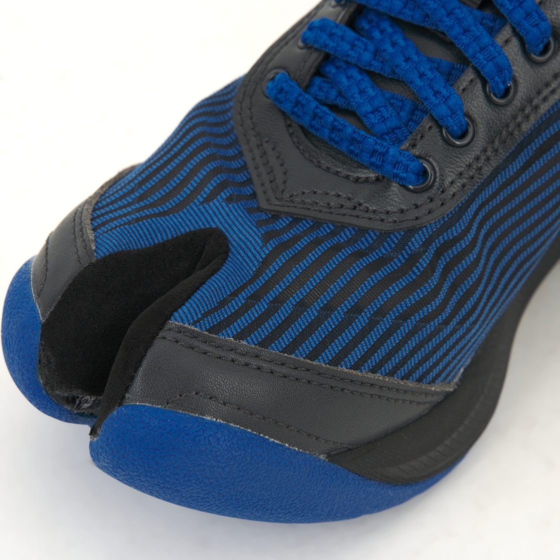 Sizing Kiko Kostadinov x ASICS Ilargi FF ''电蓝'' 1203A982-400