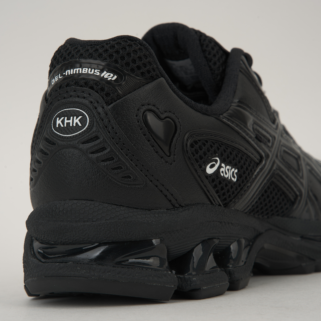 Cheap Kimhēkim x ASICS Gel Nimbus 10.1 ''Hitam'' 1203A833-001