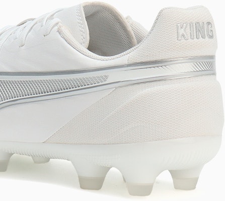King Match Wide HG Soccer Cleats 107877-04 Lookbook King Match Wide HG Soccer Cleats 107877-04