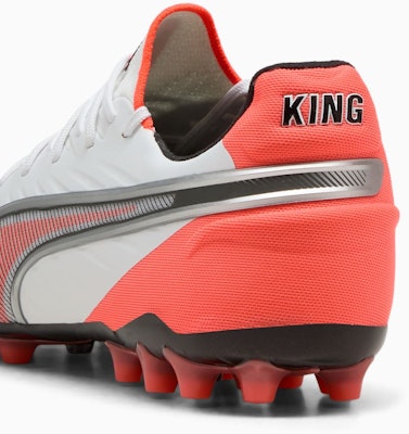 King Ultimate MG PUMA White/PUMA Silver/Glowing Red/PUMA Black 108823-01 Lookbook King Ultimate MG PUMA White/PUMA Silver/Glowing Red/PUMA Black 108823-01