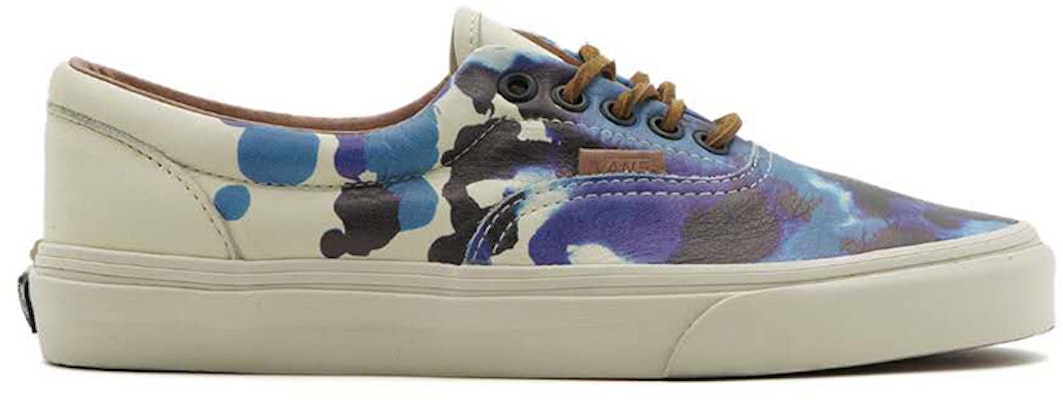 Vans Kiroic x Era 'Biru Putih' VN-0IM9EF0 Order Vans Kiroic x Era 'Biru Putih' VN-0IM9EF0