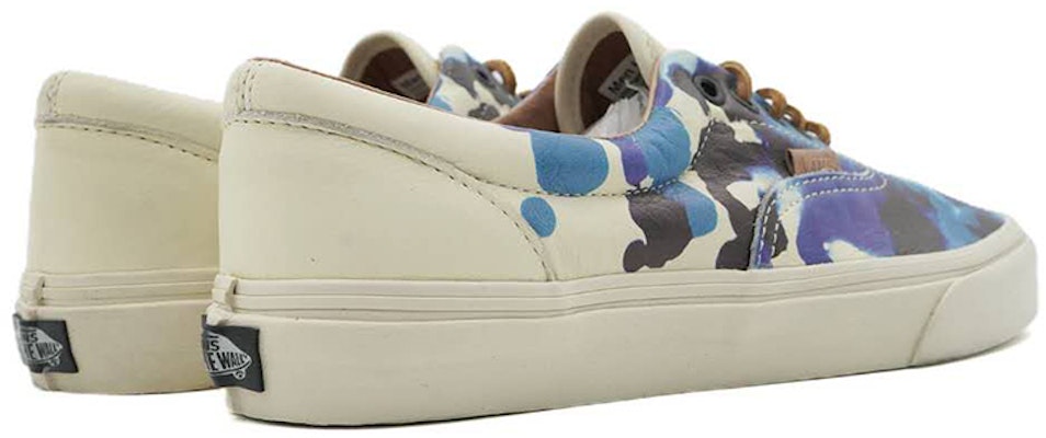 Vans Kiroic x Era 'Biru Putih' VN-0IM9EF0 Shop Vans Kiroic x Era 'Biru Putih' VN-0IM9EF0