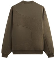 Sudadera Unisex KITH FW23 Curved Seam Madison Crewneck Verde Militar. KHM031531-338 Lookbook Sudadera Unisex KITH FW23 Curved Seam Madison Crewneck Verde Militar. KHM031531-338
