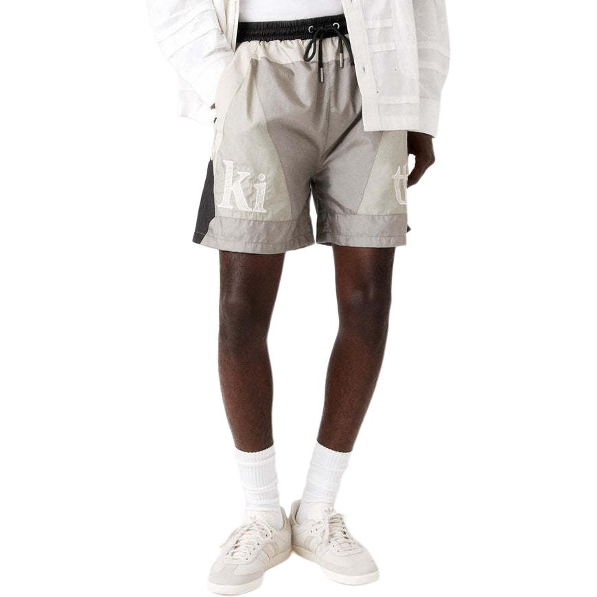 Shop Shorts Retro Unisex KITH SS24 Verano Color Astronómico con Bolsillos Laterales. KHM060645-207