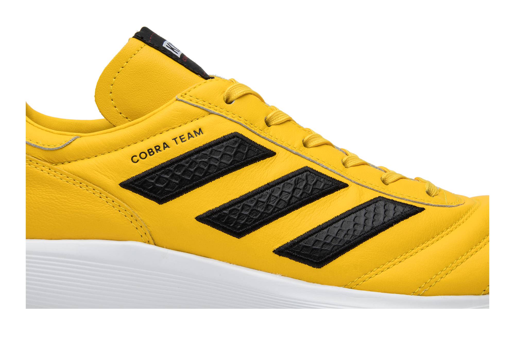 シューズ adidas mundial team kith TR(Cobra Team) adidas Mundial Team Turf Soccer Sneakers - White | Free