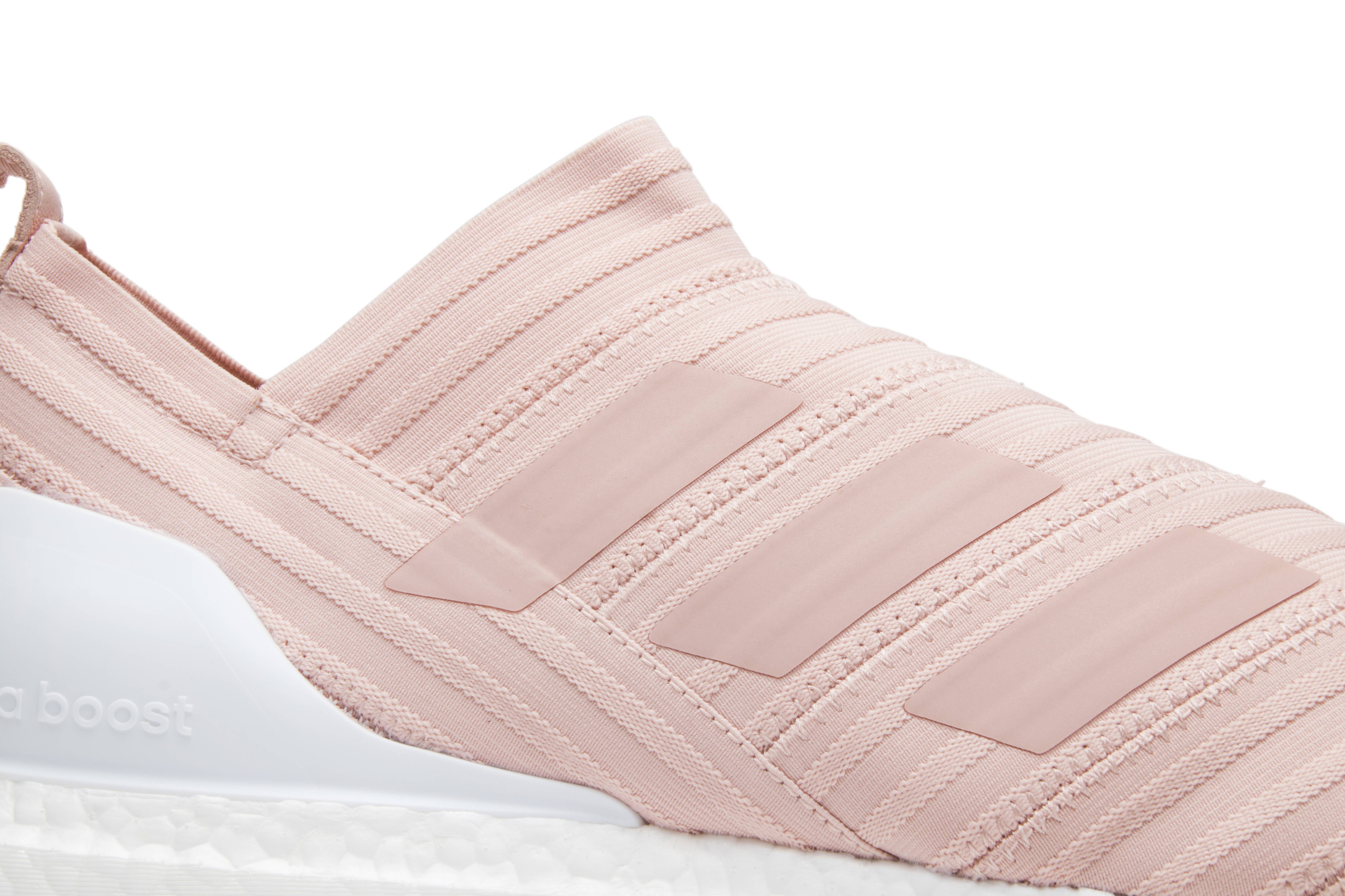 Order 키스 x 아디다스 네메시즈 탱고 '마이애미 플라밍고' (49 characters) AC7508