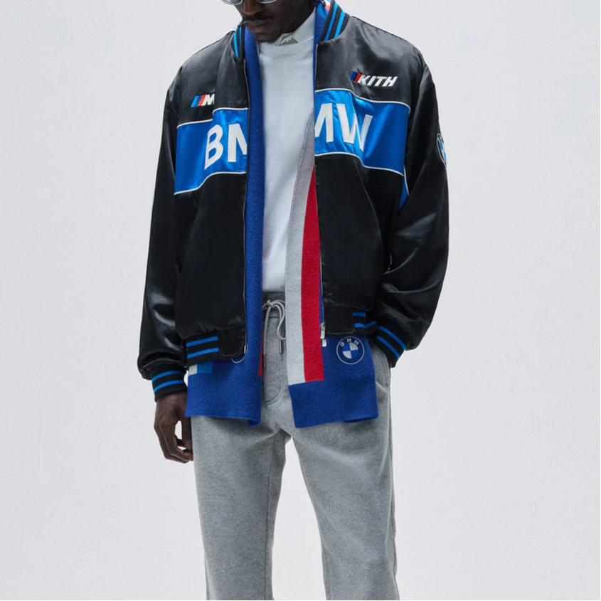 Shop KITH x BMW Souvenir Moto Jacket Hitam - Stylish, Minimalis, Nyaman. KHM010734-001