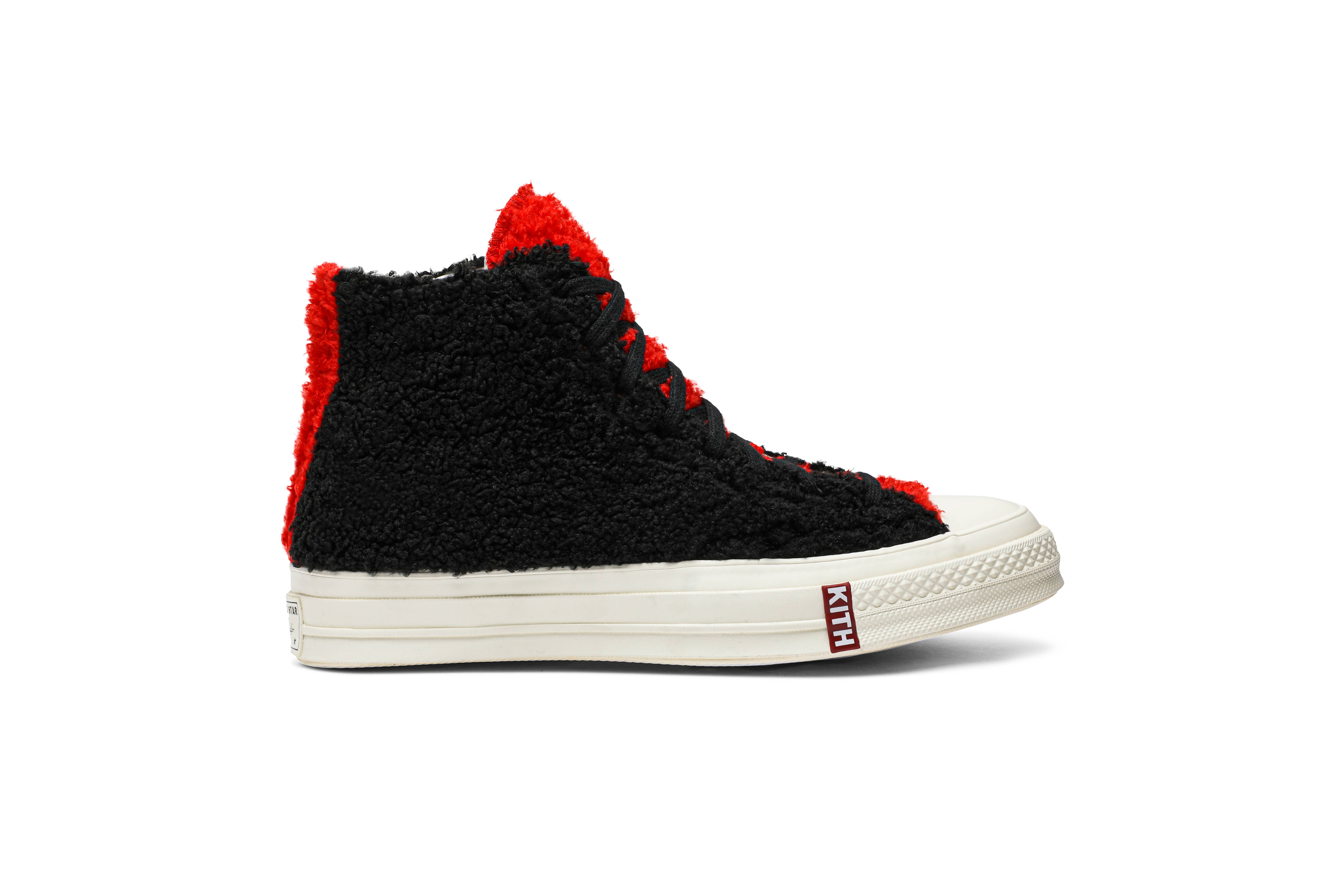 Buy KITH x 迪士尼 x Converse Chuck 70 '绒毛米奇' 167509C