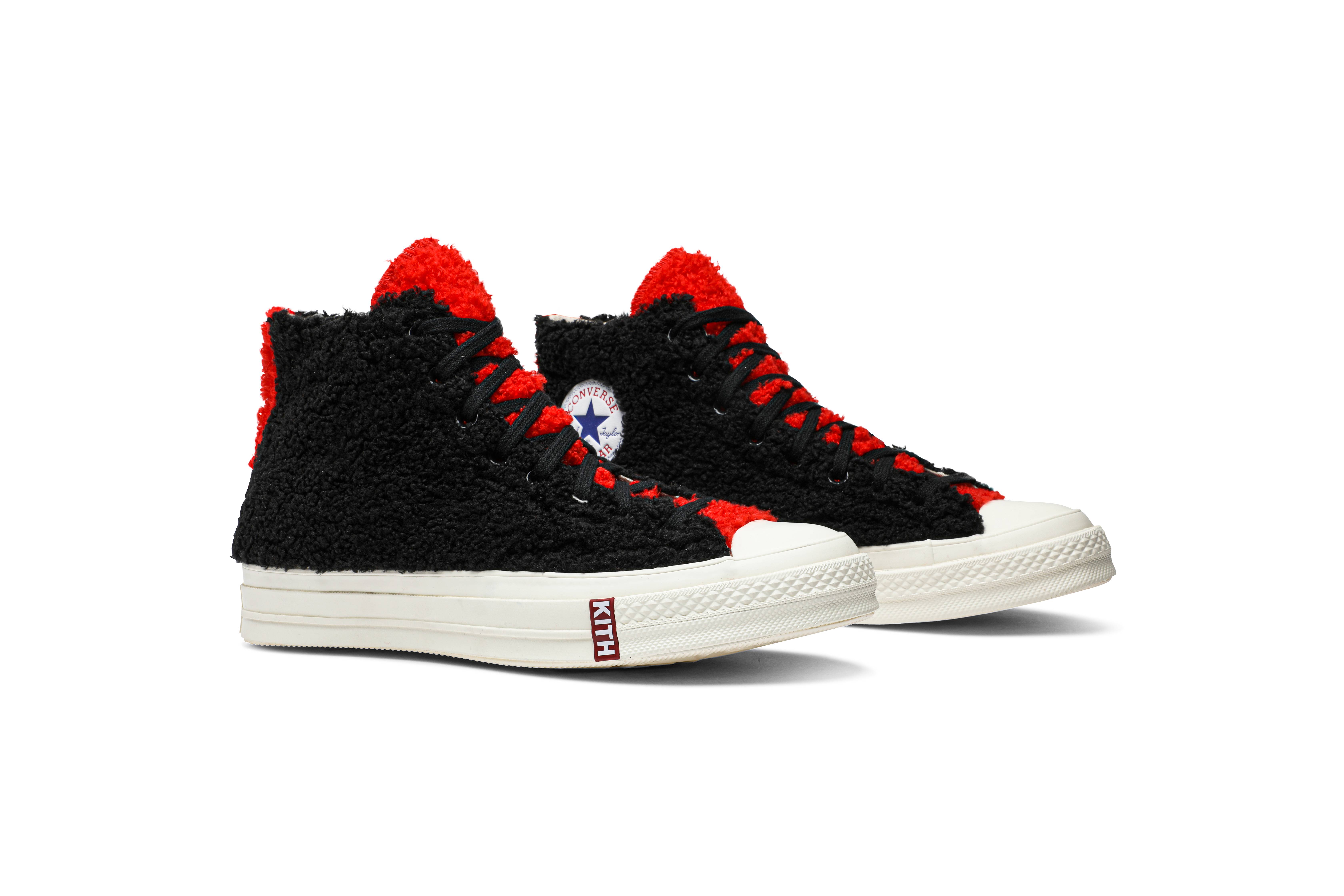 Cheap KITH x 迪士尼 x Converse Chuck 70 '绒毛米奇' 167509C