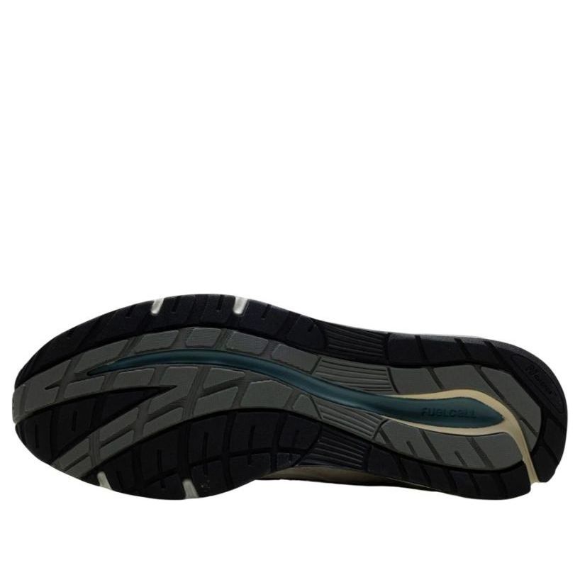 Shop Kith x MSG x NB 991v2 ニックス (Kith x MSG x NB 991v2 Knicks) U991KT2