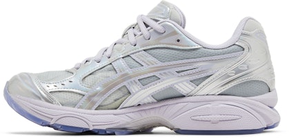 키스 x 마블 x 아식스 젤 카야노 14 '실버 서퍼' 1203A661-020 Lookbook 키스 x 마블 x 아식스 젤 카야노 14 '실버 서퍼' 1203A661-020