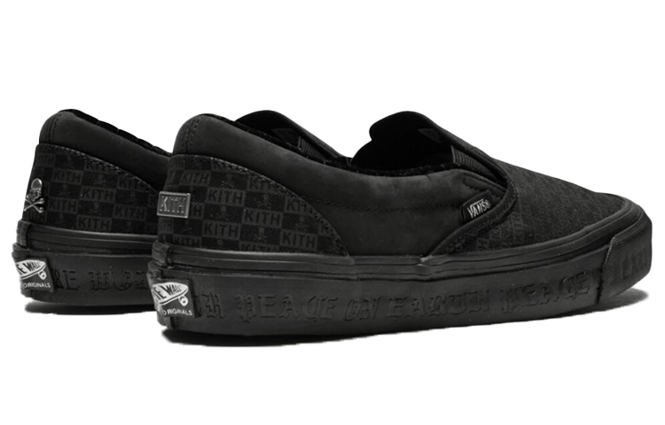 Lookbook KITH x Mastermind World x Vans OG Classic Slip-On LX 'Hitam' VN0A32QNS5K