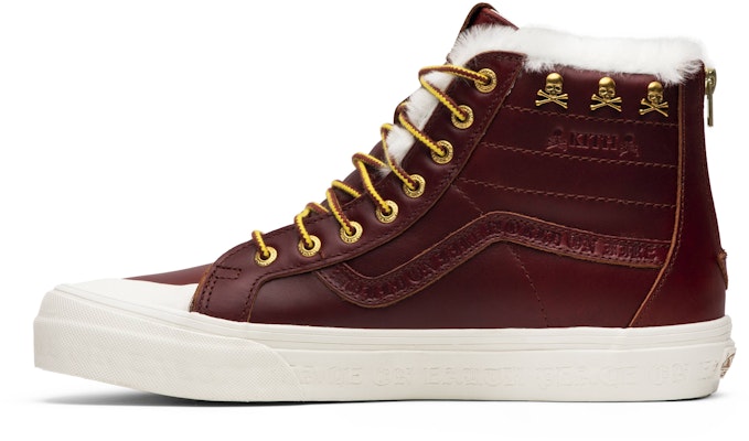 KITH x Mastermind World x Vans Sk8-Hi Reissue Zip LX 'Coklat' VN0A46ZFS5J Lookbook KITH x Mastermind World x Vans Sk8-Hi Reissue Zip LX 'Coklat' VN0A46ZFS5J