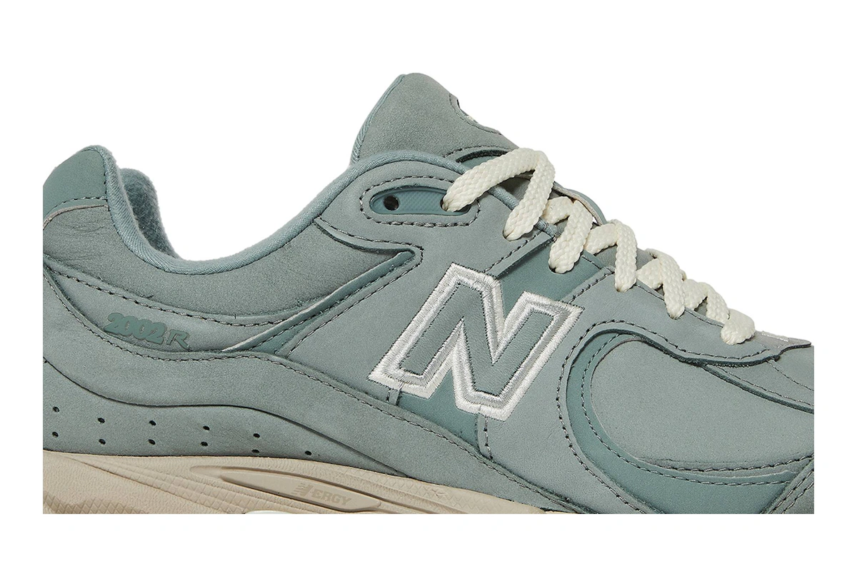 KITH x New Balance 2002R 'Pistachio'