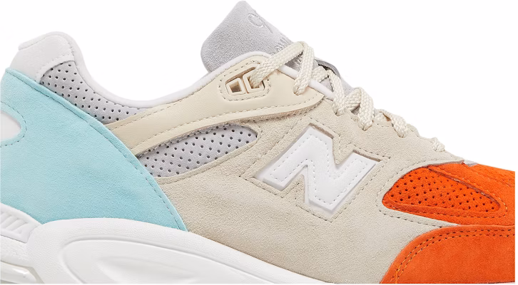 KITH x New Balance 990v2 Made in USA 'Cyclades' M990KC2 Order KITH x New Balance 990v2 Made in USA 'Cyclades' M990KC2