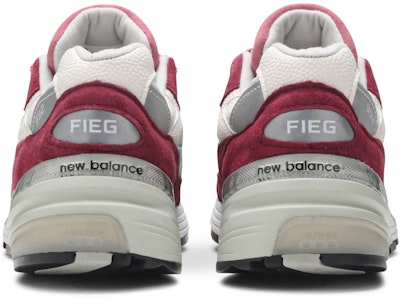 KITH x New Balance 992 'Kithmas系列 - 勃艮第礁' M992KB Details for KITH x New Balance 992 'Kithmas系列 - 勃艮第礁' M992KB