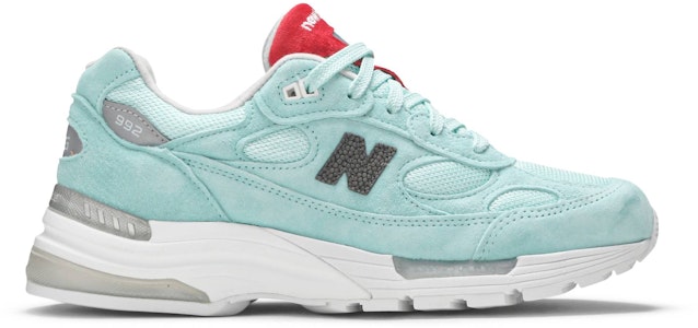 키스 x 뉴발란스 992 '키스마스 컬렉션 - 라이트 리프' M992KL Buy 키스 x 뉴발란스 992 '키스마스 컬렉션 - 라이트 리프' M992KL