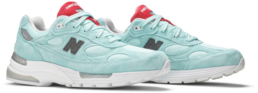 키스 x 뉴발란스 992 '키스마스 컬렉션 - 라이트 리프' M992KL Cheap 키스 x 뉴발란스 992 '키스마스 컬렉션 - 라이트 리프' M992KL