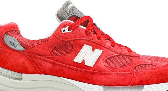 KITH x New Balance 992 'Kithmas Collection - Merah Team' M992KR Order KITH x New Balance 992 'Kithmas Collection - Merah Team' M992KR