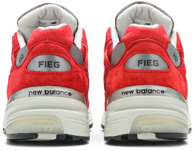 KITH x New Balance 992 'Kithmas Collection - Merah Team' M992KR Details for KITH x New Balance 992 'Kithmas Collection - Merah Team' M992KR