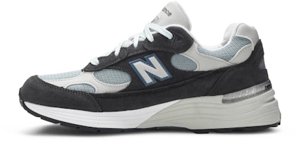 키스 x 뉴발란스 992 메이드 인 USA '스틸 블루' M992KT Lookbook 키스 x 뉴발란스 992 메이드 인 USA '스틸 블루' M992KT