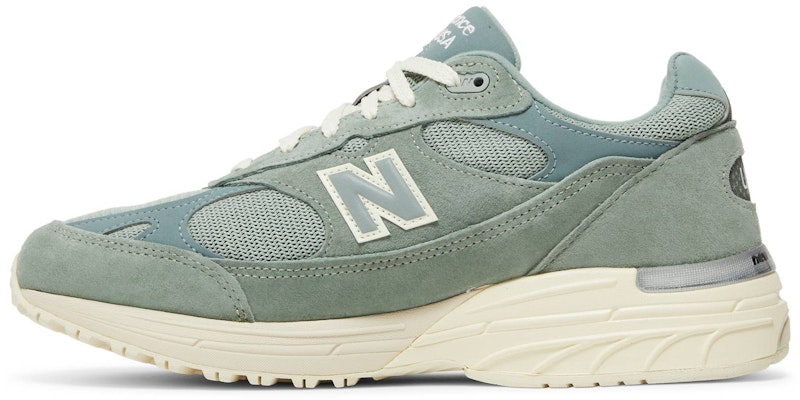 KITH x New Balance 993 Made in USA 'Pistachio' MR993KH1 Lookbook KITH x New Balance 993 Made in USA 'Pistachio' MR993KH1