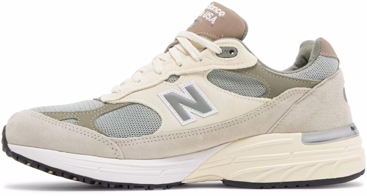 KITH x New Balance 993 Made in USA 'Spring 101' MR993KT1 Lookbook KITH x New Balance 993 Made in USA 'Spring 101' MR993KT1