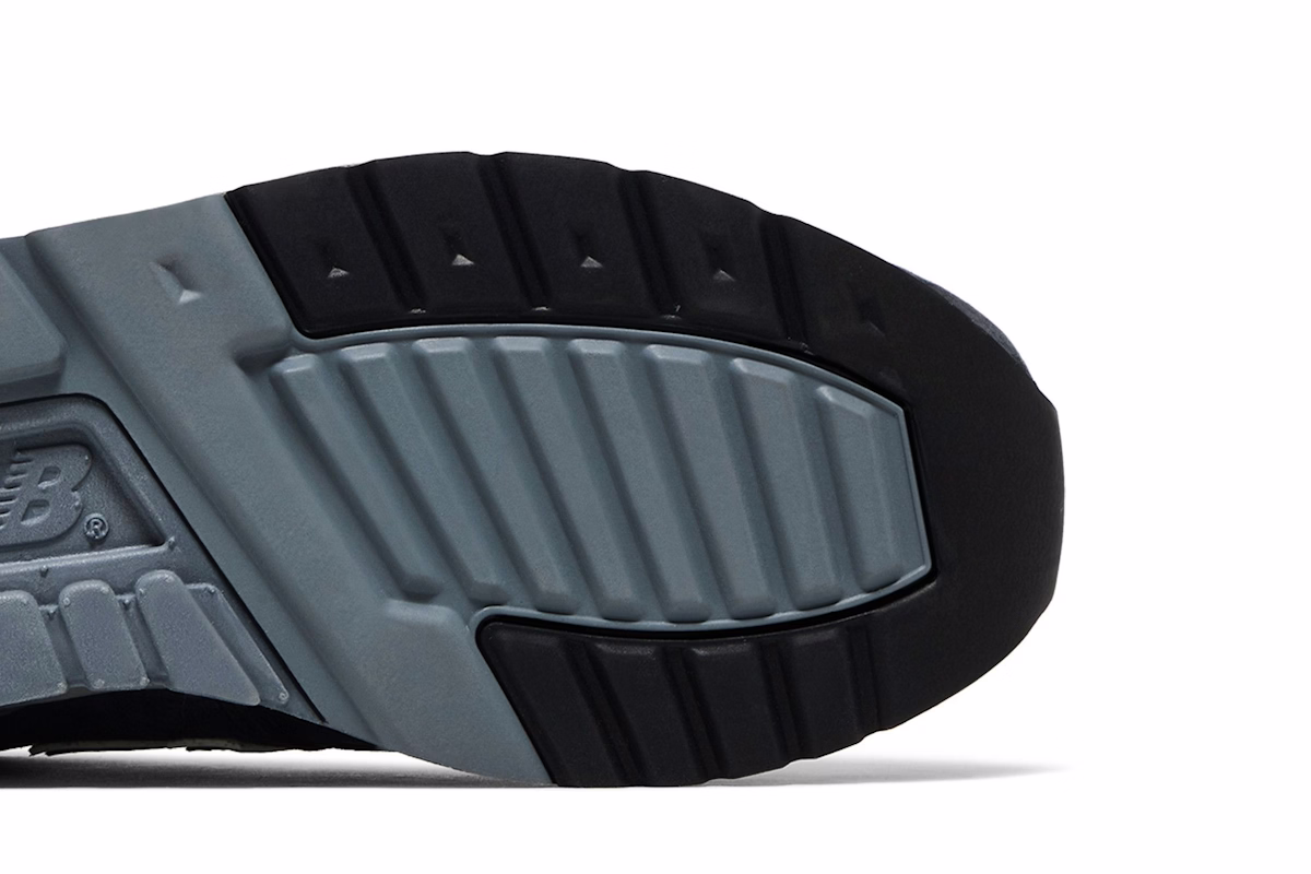 KITH x New Balance 997 'Navy'