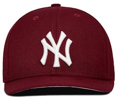 KITH x New Era Low Prof 59Fifty Yankees Cap Cardinal KITH x New Era Low Prof 59Fifty Yankees Cap Cardinal