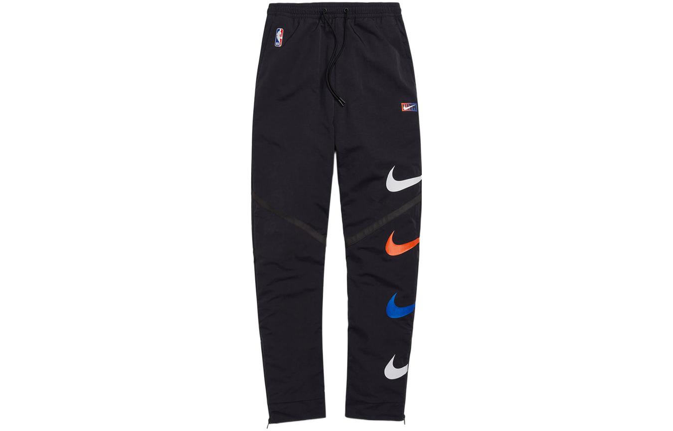 Order KITH x Nike FW21 New York Knicks Pantalones Negros Logo Jogger Casual. CZ1802-010