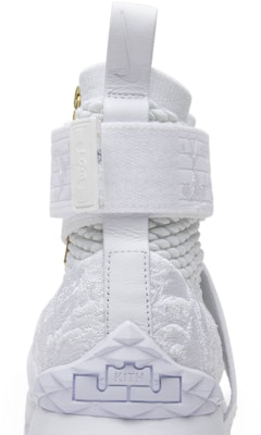 Lebron 15 city of angels online