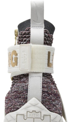 KITH x Nike LeBron 15 Lifestyle 'Stained Glass' AO1068-900 Sizing KITH x Nike LeBron 15 Lifestyle 'Stained Glass' AO1068-900