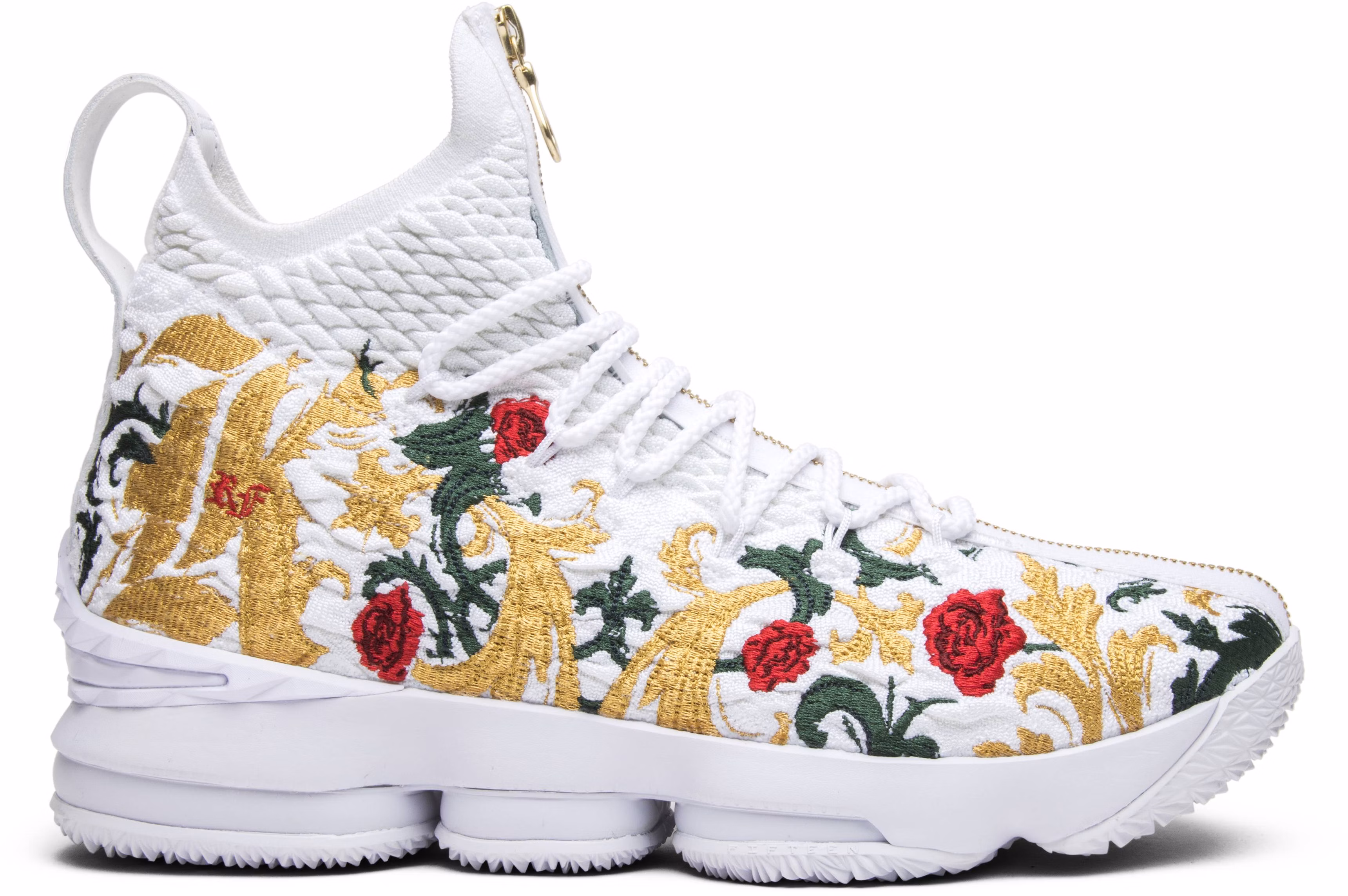 le-bron-15-performance-kith-king-s-cloak