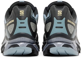 Sizing KITH x Salomon XT-4K ''Zwart Alloy Blauw Mist'' L45450800