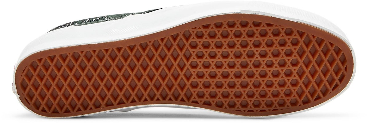KITH x Vans Vault OG Classic Slip-On LX 'Bandana - Scarab' - Bandana Hijau Scarab VN0A45JK6CF Shop KITH x Vans Vault OG Classic Slip-On LX 'Bandana - Scarab' - Bandana Hijau Scarab VN0A45JK6CF
