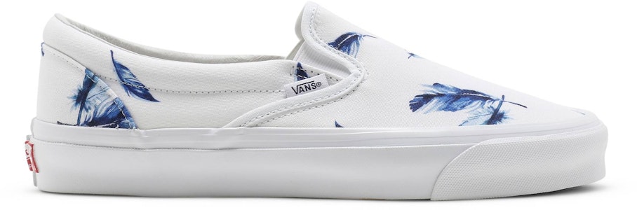 키쓰 x 반스 볼트 OG 클래식 슬립온 LX '페더' VN0A45JK6BW Buy 키쓰 x 반스 볼트 OG 클래식 슬립온 LX '페더' VN0A45JK6BW