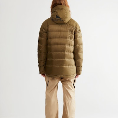 KLATTERMUSEN Atle 3.0 户外羽绒服 - 保暖鹅绒连帽外套。 10335 Shop KLATTERMUSEN Atle 3.0 户外羽绒服 - 保暖鹅绒连帽外套。 10335