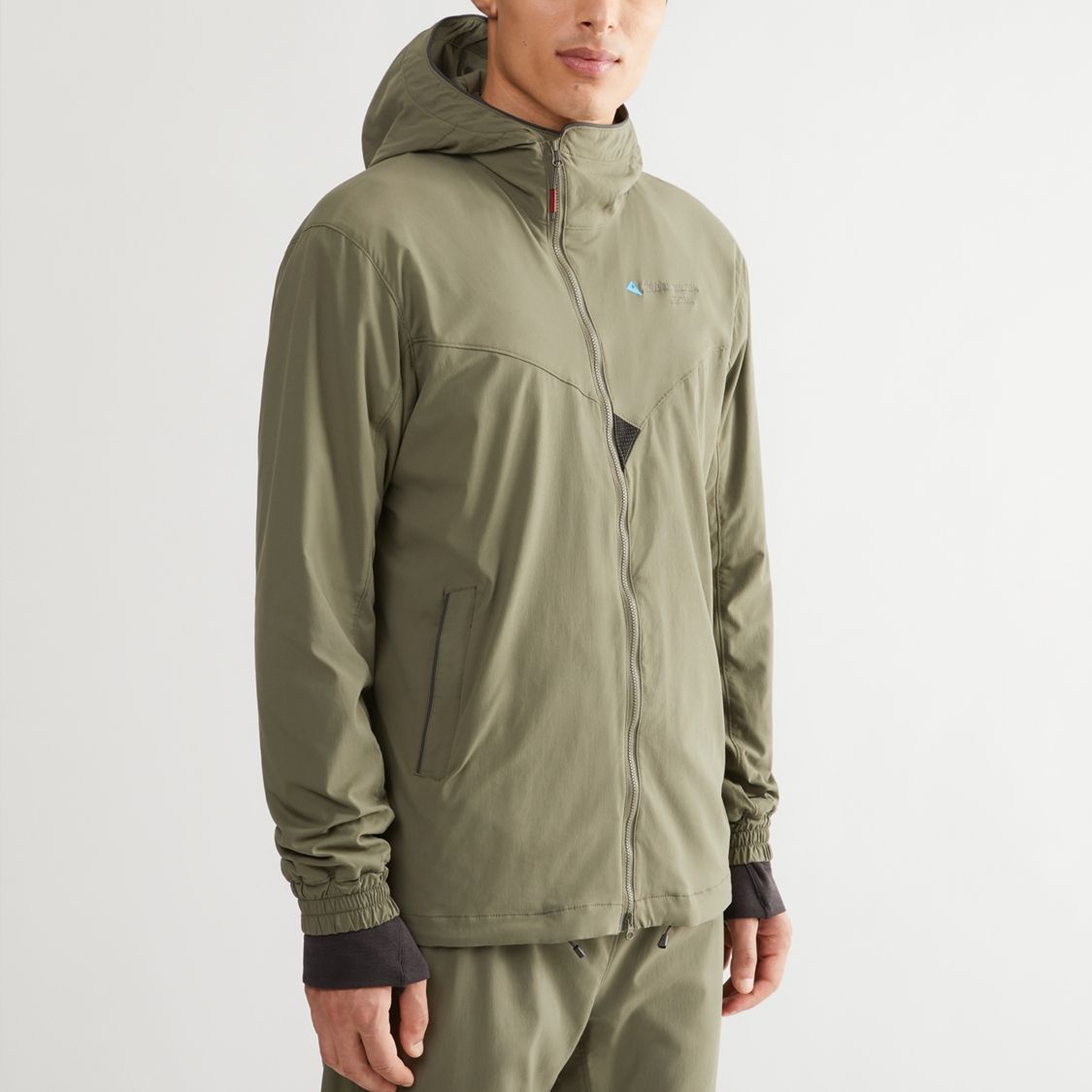 Lookbook KLATTERMUSEN Bestla 纯色连帽软壳防风夹克. 10296