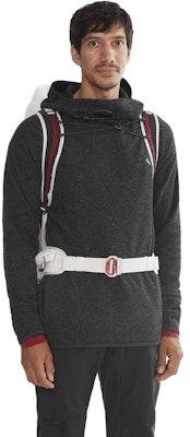 KLATTERMUSEN Falen 金苹果连帽休闲长袖套头衫 20619M Lookbook KLATTERMUSEN Falen 金苹果连帽休闲长袖套头衫 20619M