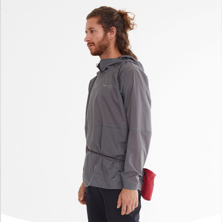 Lookbook KLATTERMUSEN Fjorgyn Jaket Kalis Air Ringan Lelaki. 10600U81