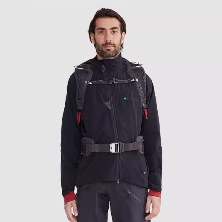 Shop KLATTERMUSEN Mithril 防风软壳户外夹克 10630M