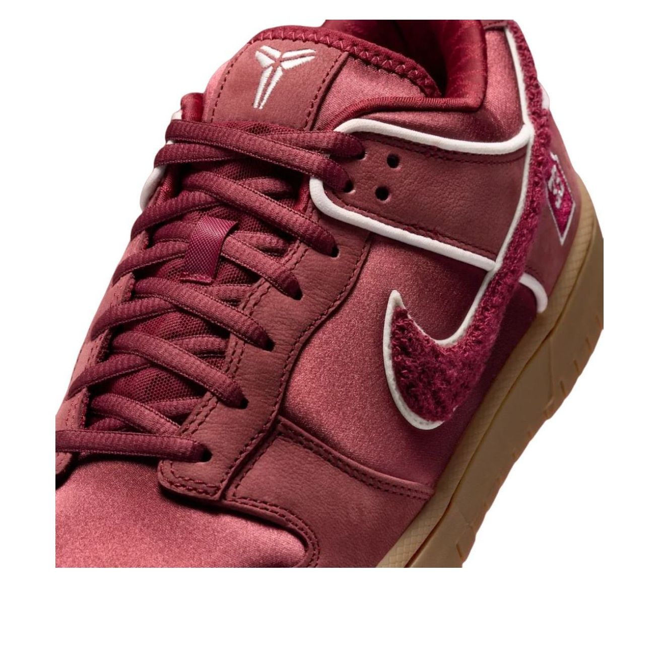Sizing Kobe Bryant x Nike Dunk Low Protro 'Team Red' IM0581-600