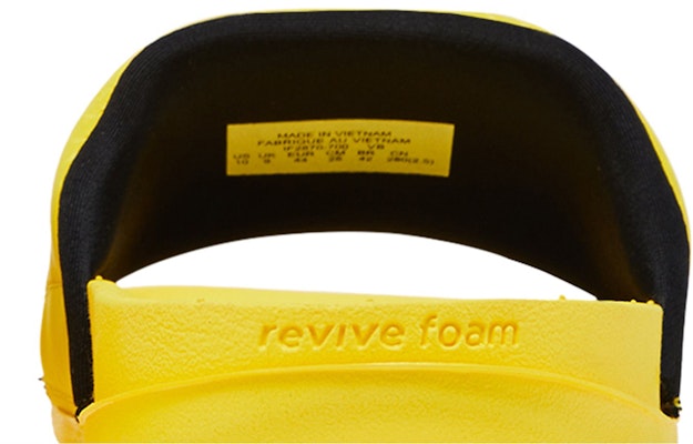 Kobe Bryant x Nike Offcourt 休閒拖鞋「閃電」款 IF2870-700 Sizing Kobe Bryant x Nike Offcourt 休閒拖鞋「閃電」款 IF2870-700